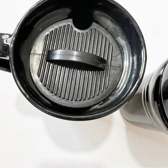 Harley Davidson Black Travel Sipper Mugs Ceramic Chrome Flame Emblem Set of Two - Picture 6 of 10